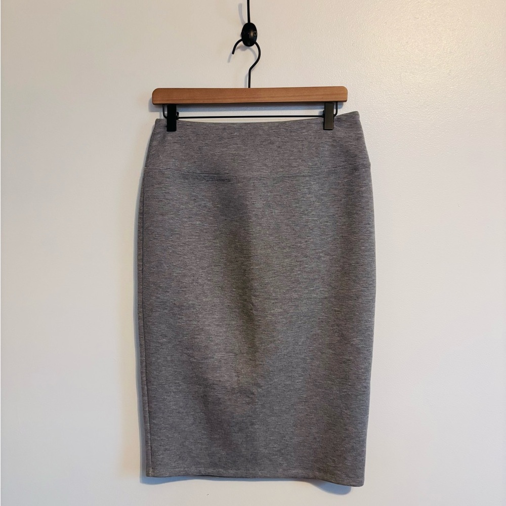 Halogen grey pencil skirt with side zipper, perfect for work size small